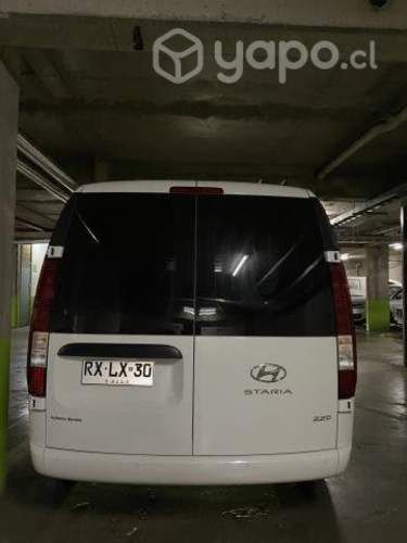 Hyundai Staria 2022