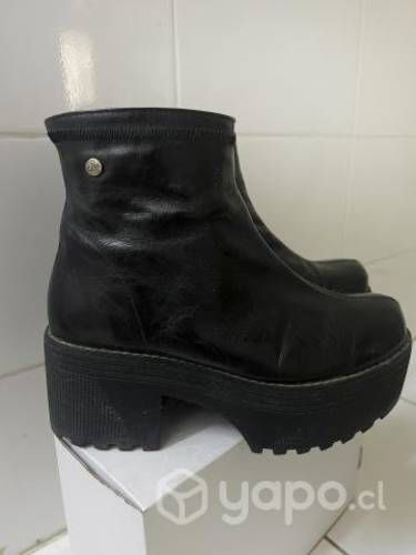 Botines plataforma cmoran talla 37