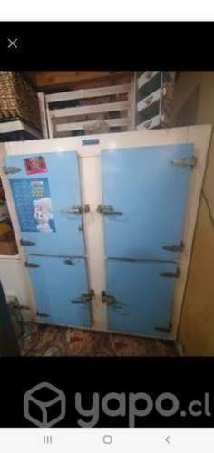 Conservadora 4 puertas