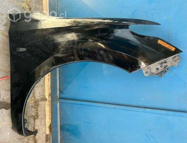 Tapabarro derecho Mitsubishi L