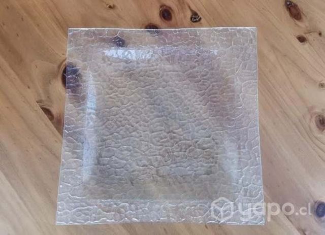 Plato cuadrado de cocktail nuevo