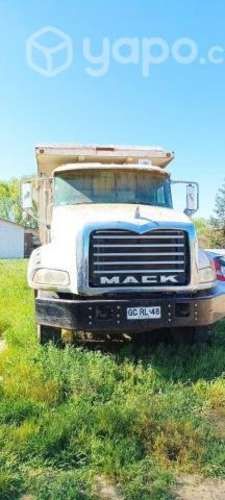Camion mack
