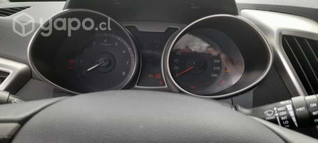 Vendo hiunday veloster 2013