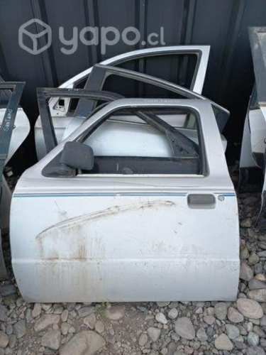 Puerta delantera izquierda Ford ranger 2000