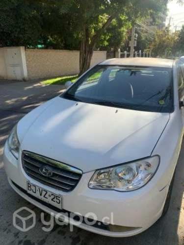 Hyundai elantra 2011