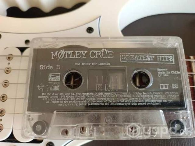 Motley Crue, Greatest Hits, cinta Cassette