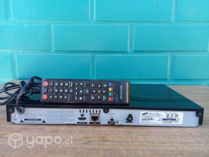 Samsung blu ray player bd-f5500 3d ( no wi fi )
