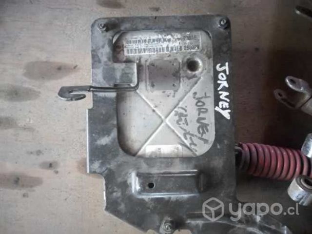 Dodge journey ecu computador base porta batería