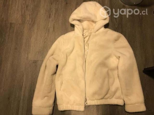 Poleron blanco peludo