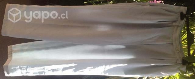 Pantalón celeste marca wados