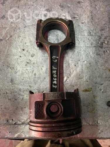 Biela y pistón Ford Escort 1.9