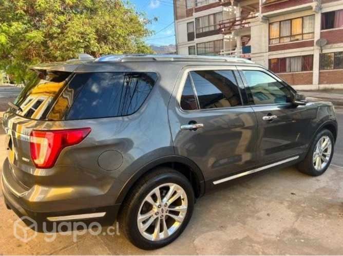 Impecable ford explorer limited año 2019