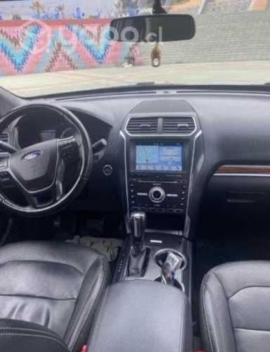Impecable ford explorer limited año 2019