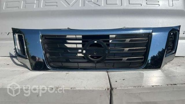 Nissan np300 mascara (18-21)