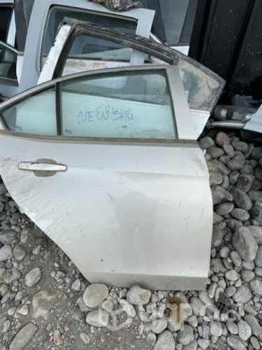 Puerta trasera derecha new sail