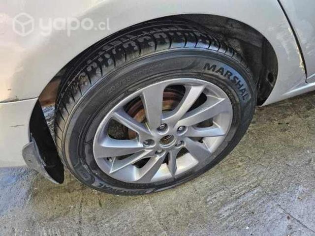 Llantas kia cerato 2012