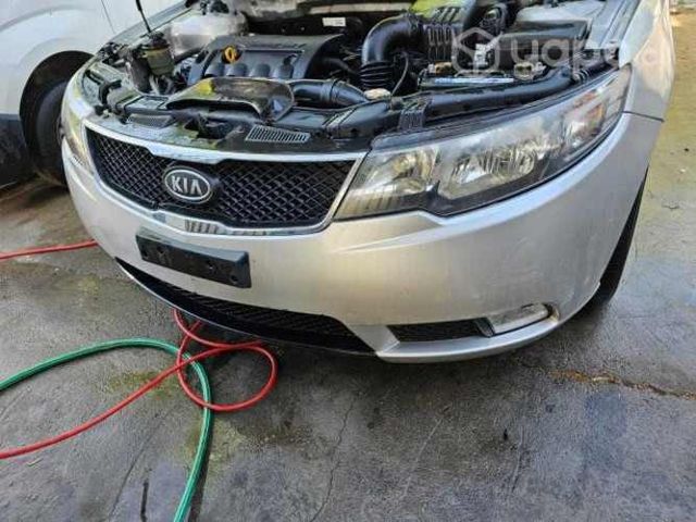Parachoque kia cerato 2012
