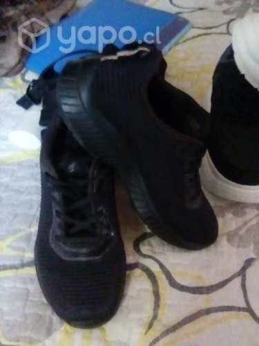 Skechers negras