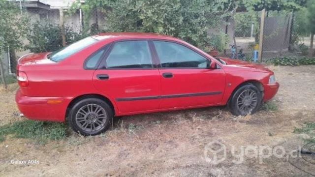 Se vende Volvo S40 año 2002 (motor malo)