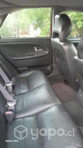 Se vende Volvo S40 año 2002 (motor malo)