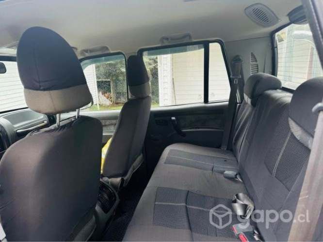 Mahindra pick up 2014