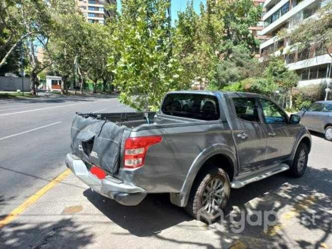 Mitsubishi l200 2019