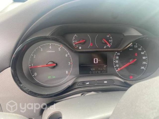 Opel crossland x 2023