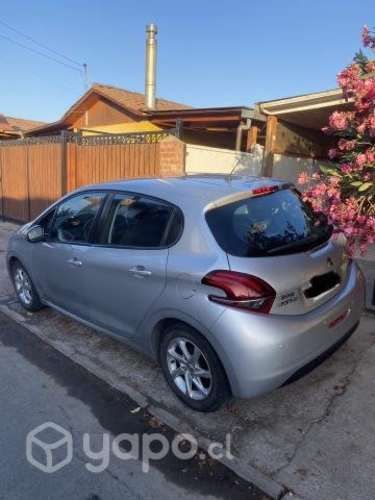 Vendo peugeot 208 diesel