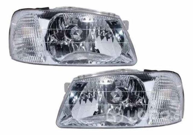 Par de focos nuevos hyundai accent prime 1.5cc 200