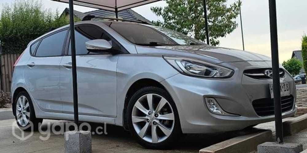 Hyundai accent 2015
