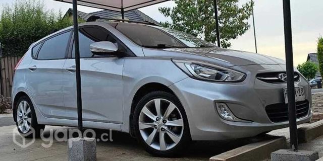 Hyundai accent 2015