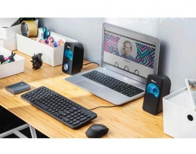 Parlante Usb Subwoofer Gamer 2.0 Trust Arys RGB