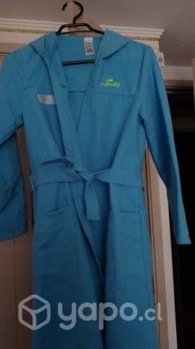 Salida de baño celeste