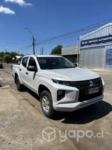 Vendo Mitsubishi L200 work 2021