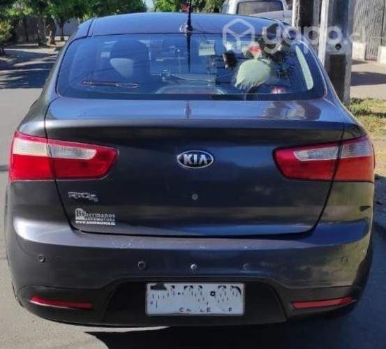 Kia motors rio 2013