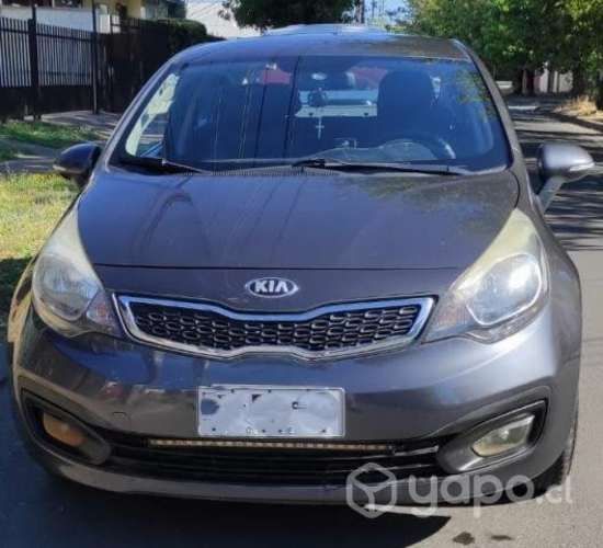 Kia motors rio 2013