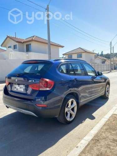 Bmw x1 sdrive18 premium 2013