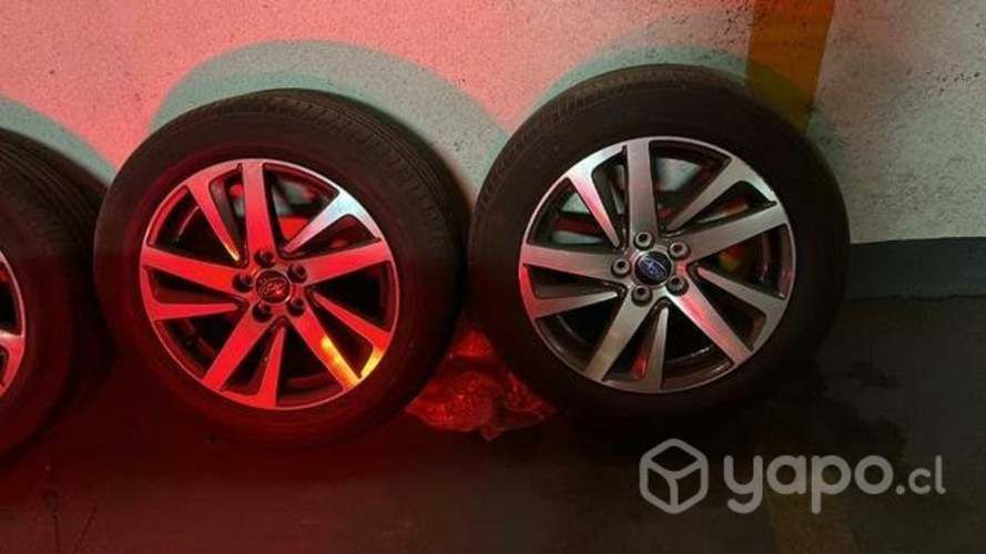 Llantas Subaru con neumáticos yokohama