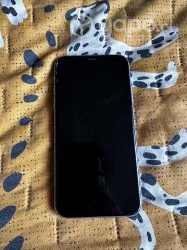 IPhone 11 morado