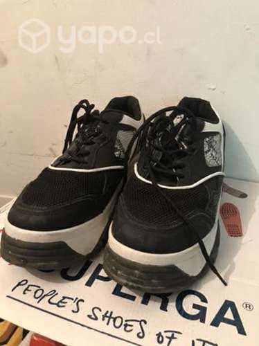 Zapatillas terraplén