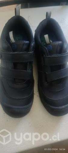 Zapatos colegio