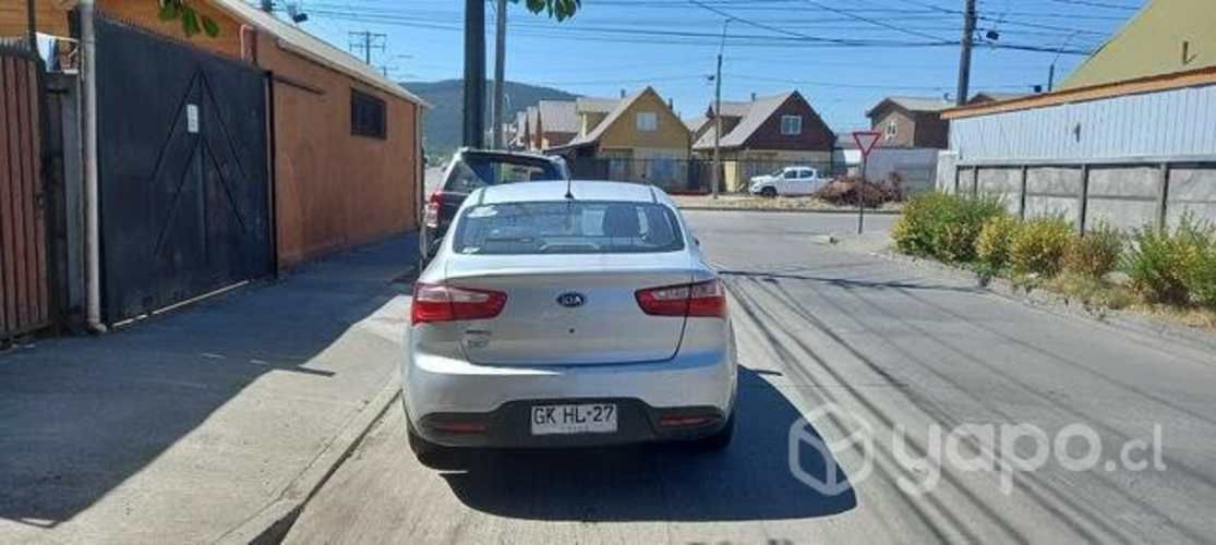 Kia rio 4 automatico 2014