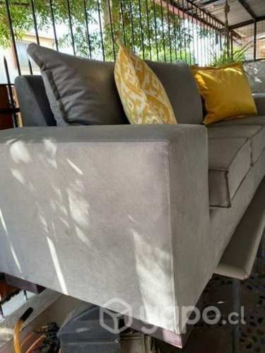 Sillon 3 cuerpos recien tapizado