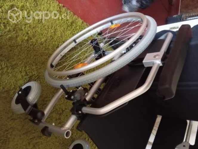 Silla de ruedas nueva