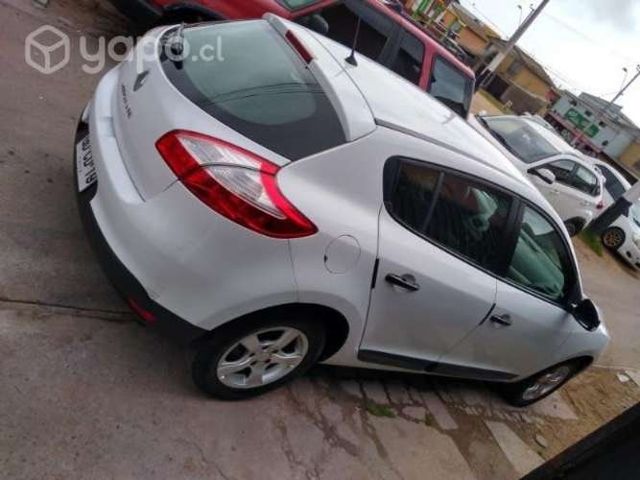 RENAULT MEGANE , año 2012