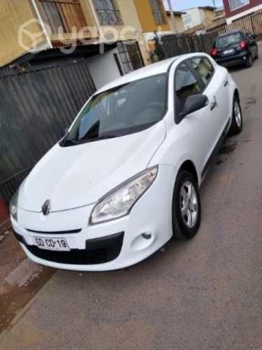 RENAULT MEGANE , año 2012