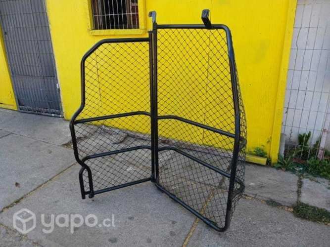 Parrilla separadora de carga renaul dokker