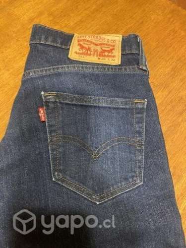 Jeans Levis Casi nuevos