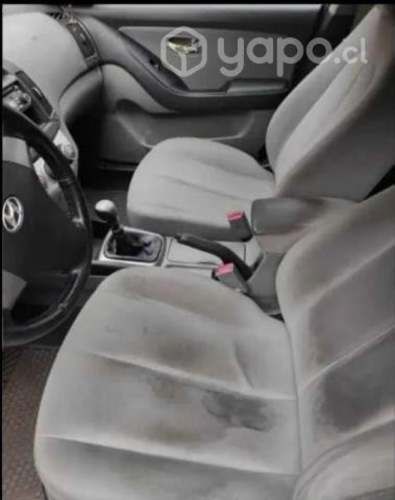 Hyundai elantra 2011