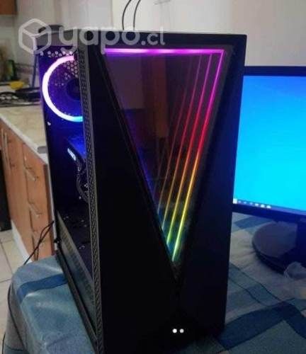 Computador gamer conversable